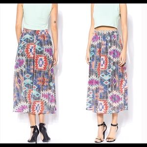 Geometric print midi skirt